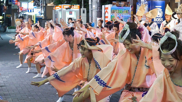 りずむ連 小金井阿波踊り 2015 ムサコ通り舞台踊り