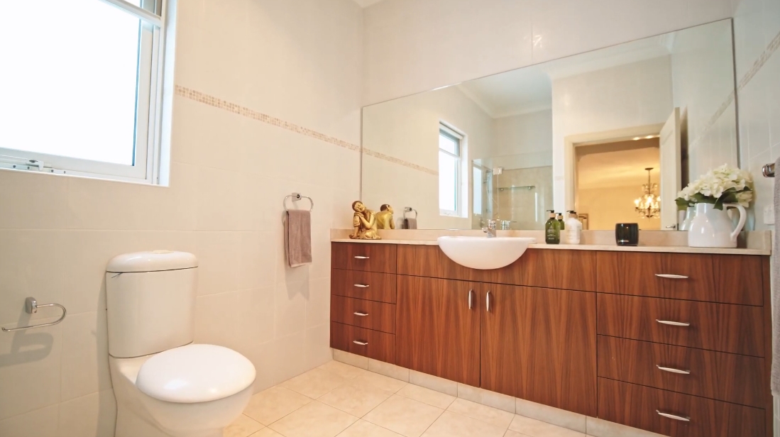 38 Interior Design Photos vs. 84 Carlton Cres, Kogarah Bay, Australia Luxury Home Tour