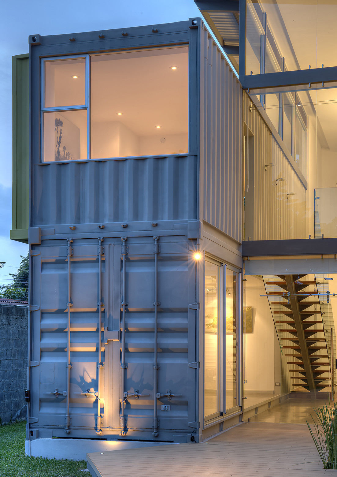 Shipping Container Homes & Buildings Beautiful Shipping Container Home