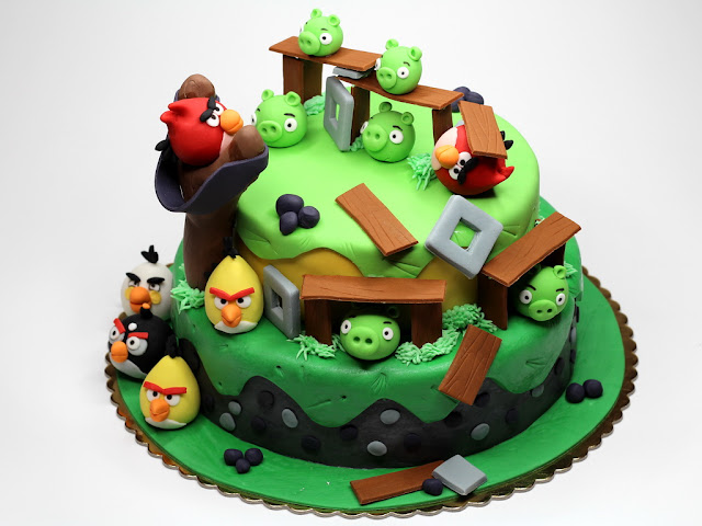 Angry Birds Cake London
