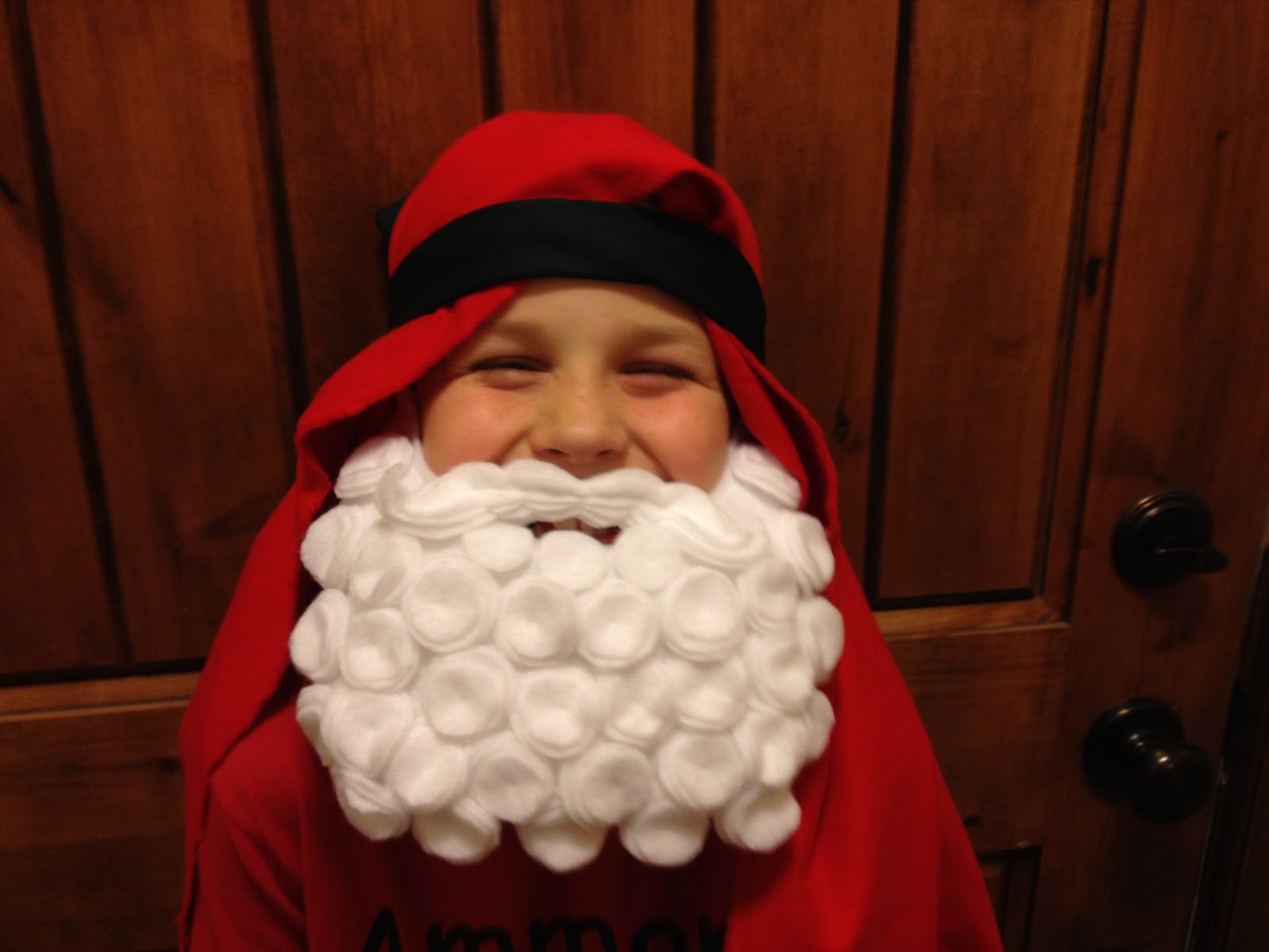 Crafty Night Owls: Kids Santa Beard or Shepard Beard~~~ Free Pattern