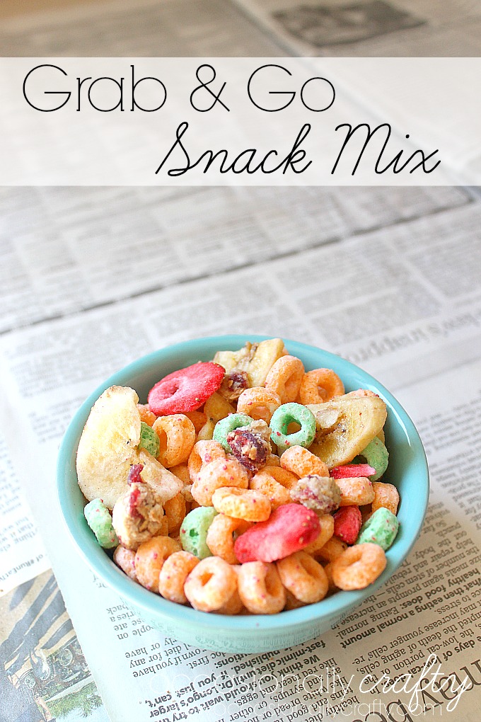 Use Kellogg's cereals and healthy mix-ins to make the perfect Grab and Go After School Snack!