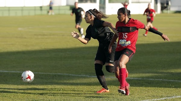 El Málaga Femenino se lleva el primer Trofeo Costa del Sol Femenino al ganar al Benfica (4-0)