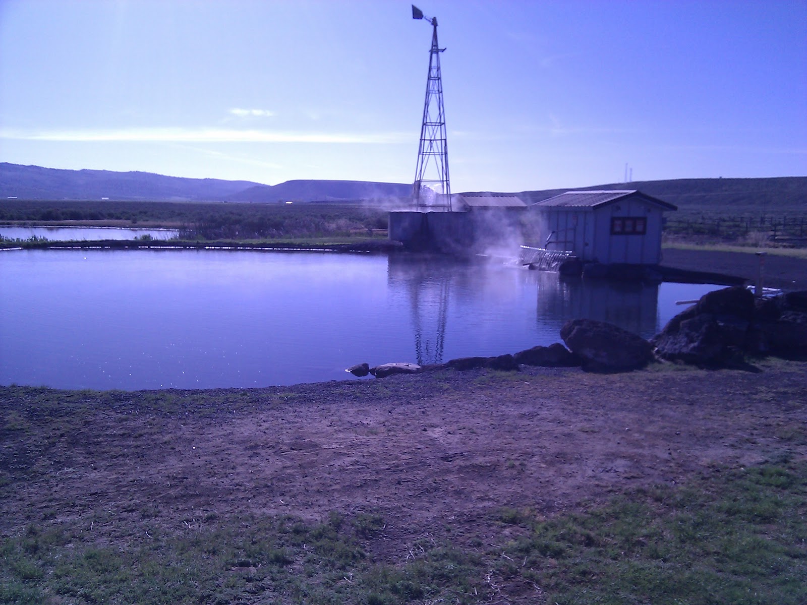 t i n y g o g o Crystal Crane Hot Springs overview