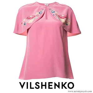 Princess Madeleine wore Vilshenko Cape T-shirt