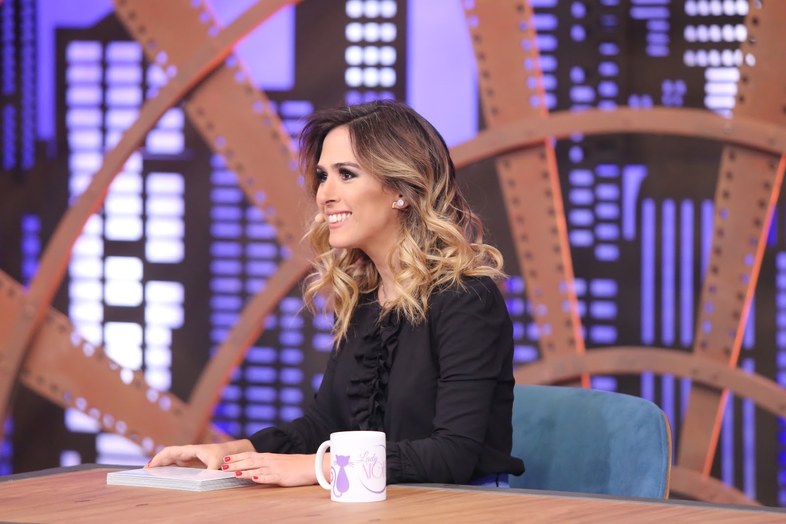 Tatá Werneck estreia seu novo programa