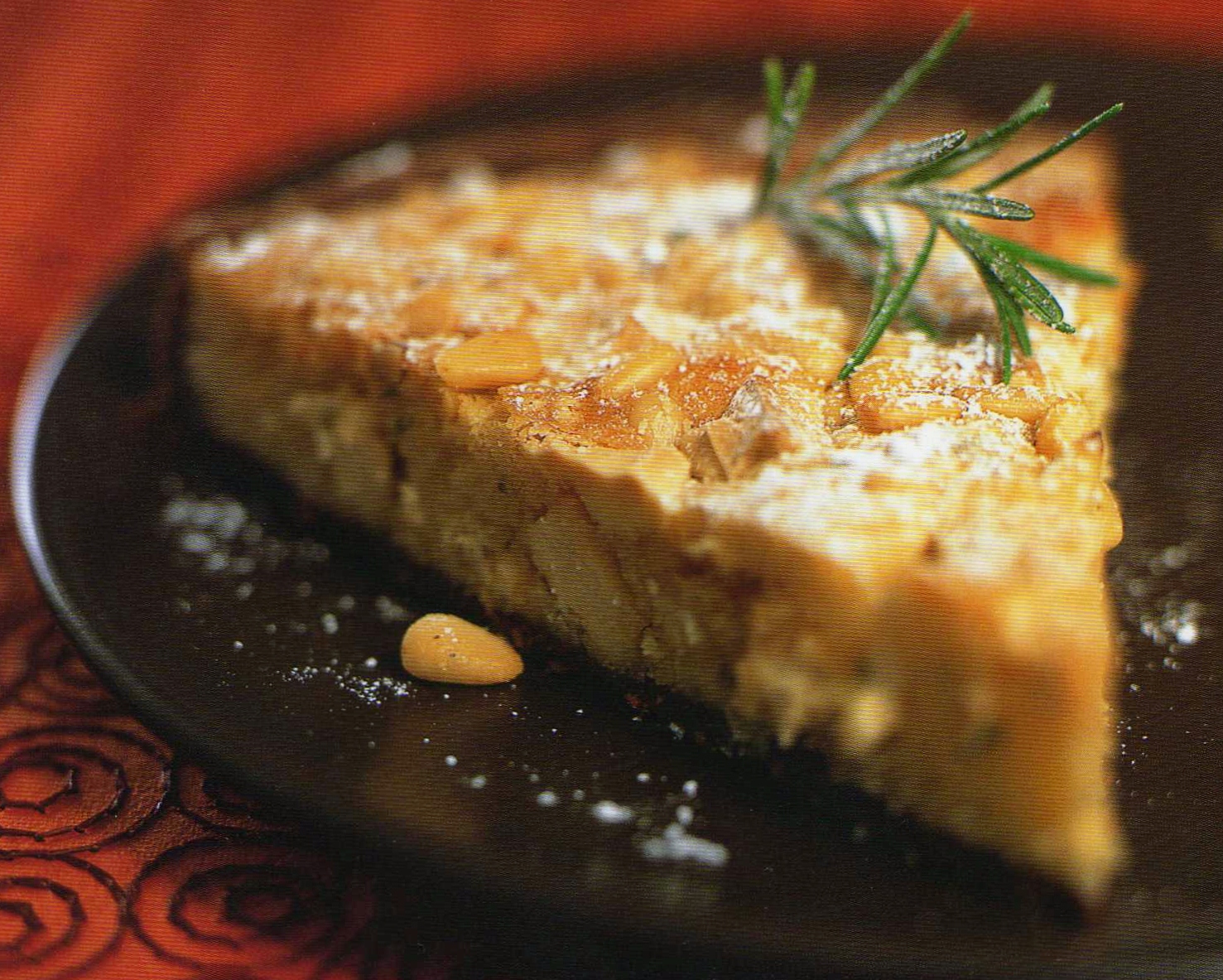 BoDDBo TARTA DE CHOCOLATE, ROMERO Y PIÑONES