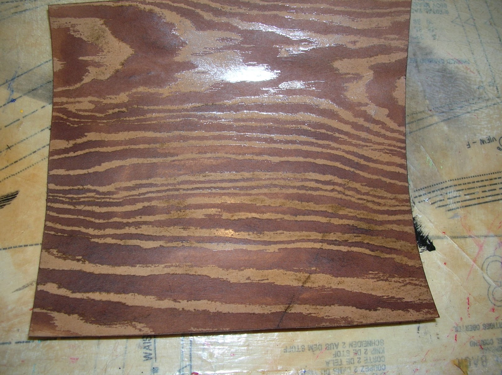 **The Craft Donkey** Kraft Wood Grain Tutorial