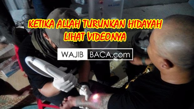 Sangat Terharu Melihatnya, Mantap Berhijrah Hapus Tato di Jogja Menjadi Kota Penuh Hidayah Sangat Terharu Melihatnya, Mantap Berhijrah Hapus Tato di Jogja Menjadi Kota Penuh Hidayah
