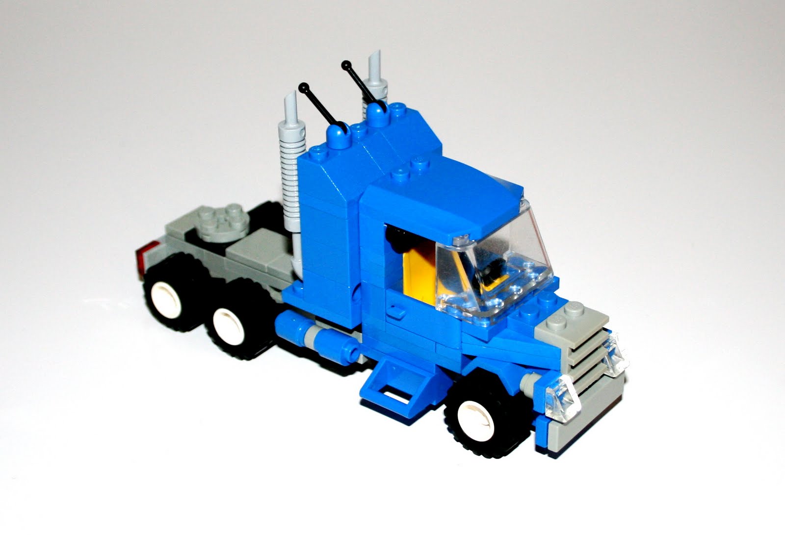 Maniac des LEGO: MOC : American Truck version 2