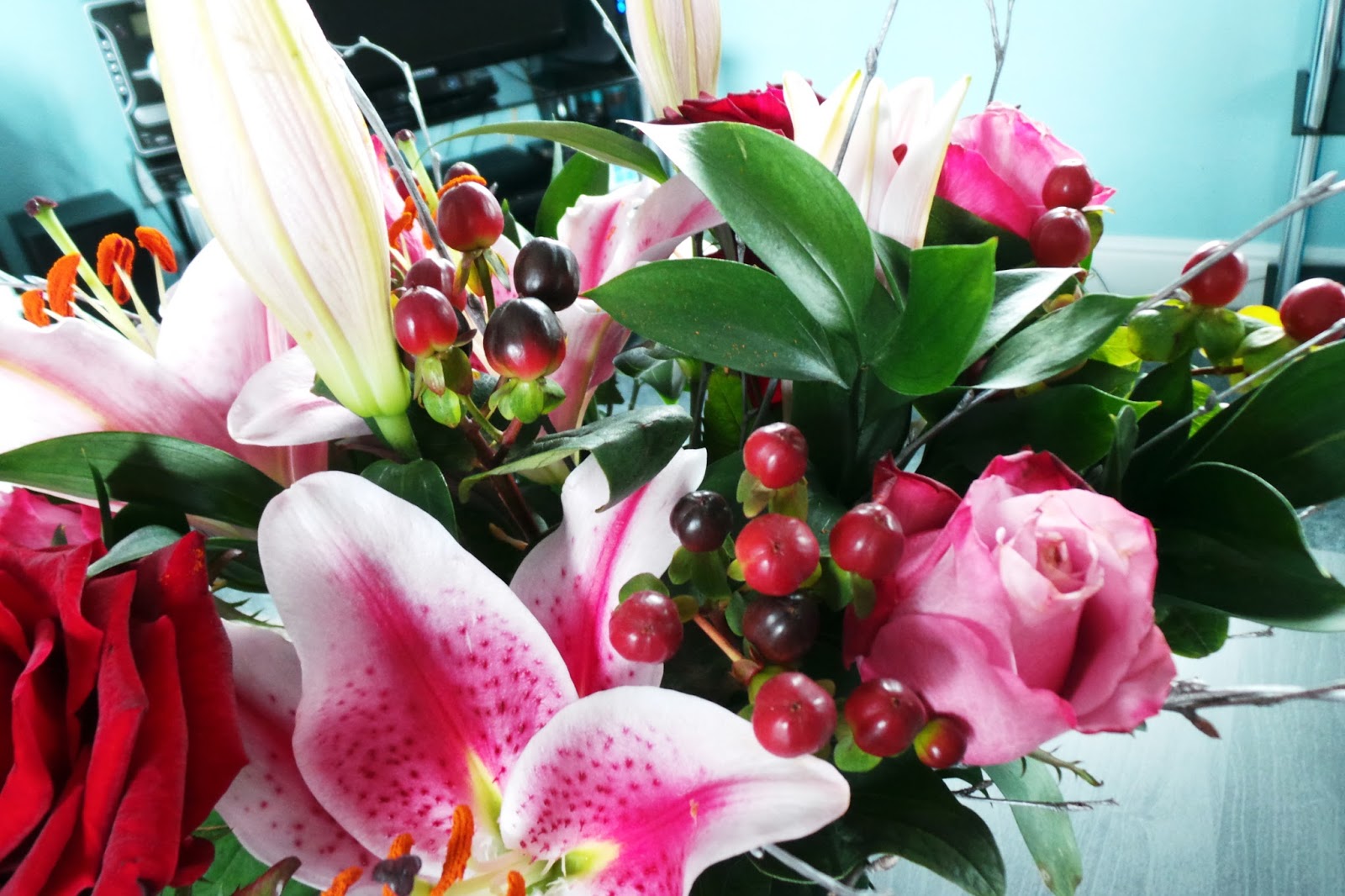 discount code!, debenhams flowers review, christmas flowers, flower ...