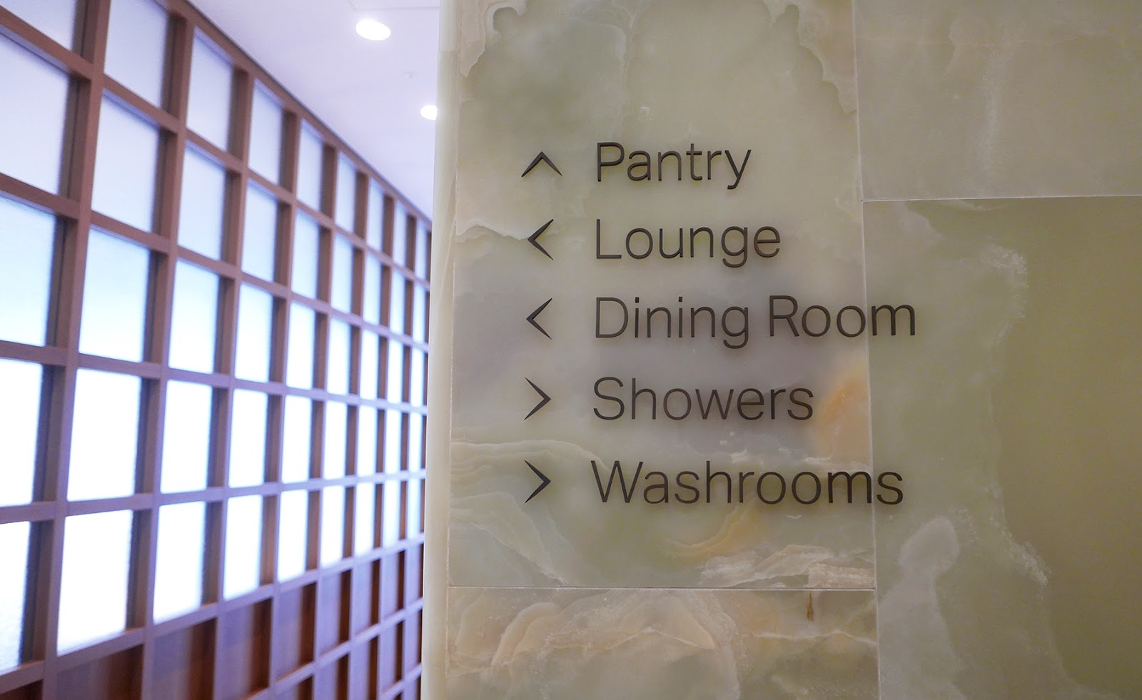 Euriental | luxury travel & style | Cathay Pacific First Class Lounge Heathrow T3