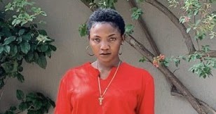 Simi Debuts Low Hair Cut [Photos]