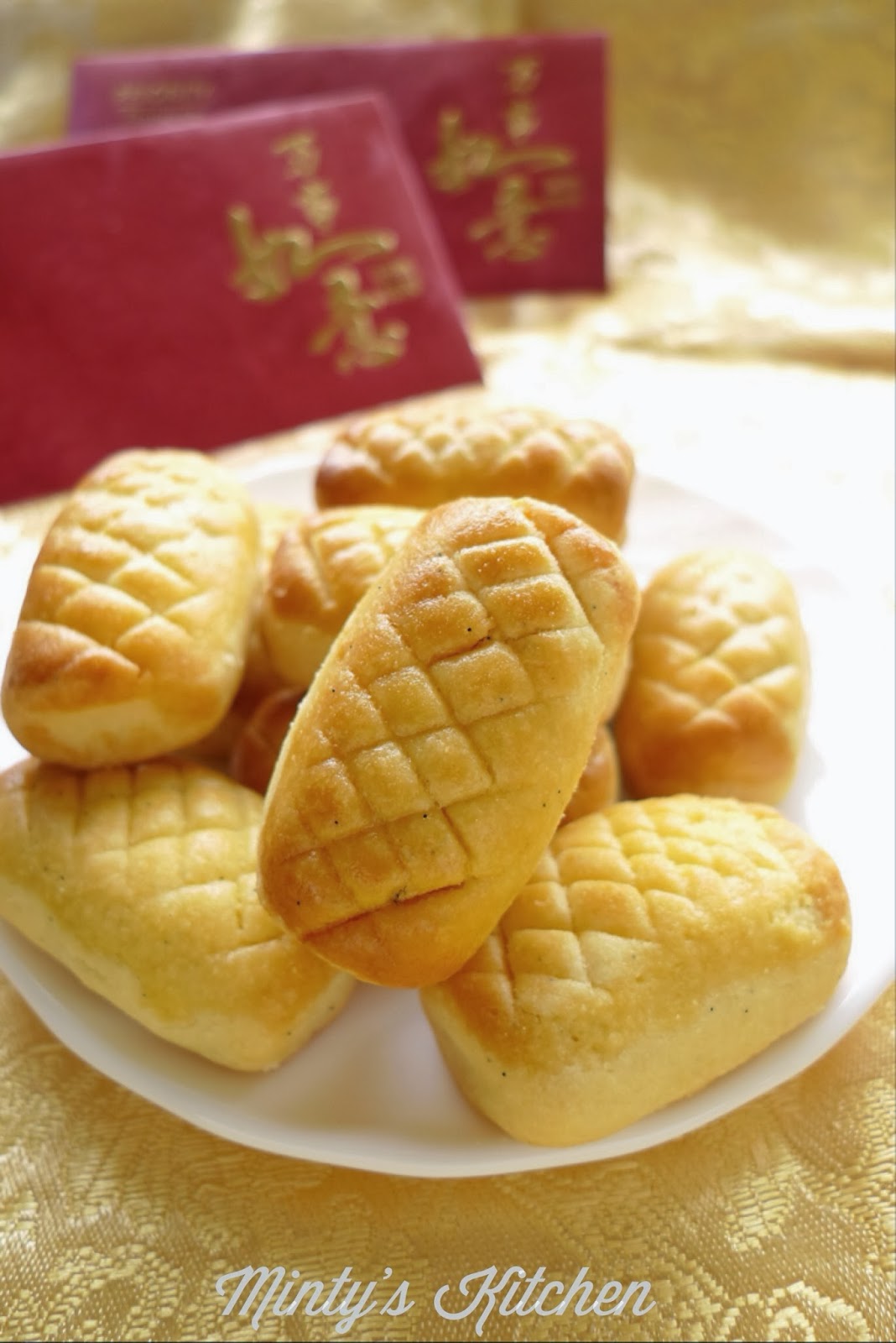 Minty's Kitchen Pineapple Tarts (凤梨酥)