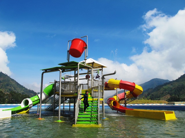 Panas Dingin D'Qiano Waterpark 