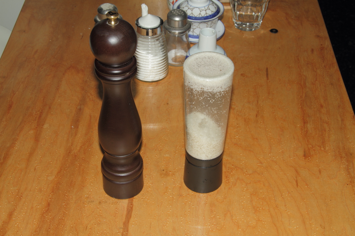 eat, drink, men, women 飲食男女 cheap and good pepper mill hack