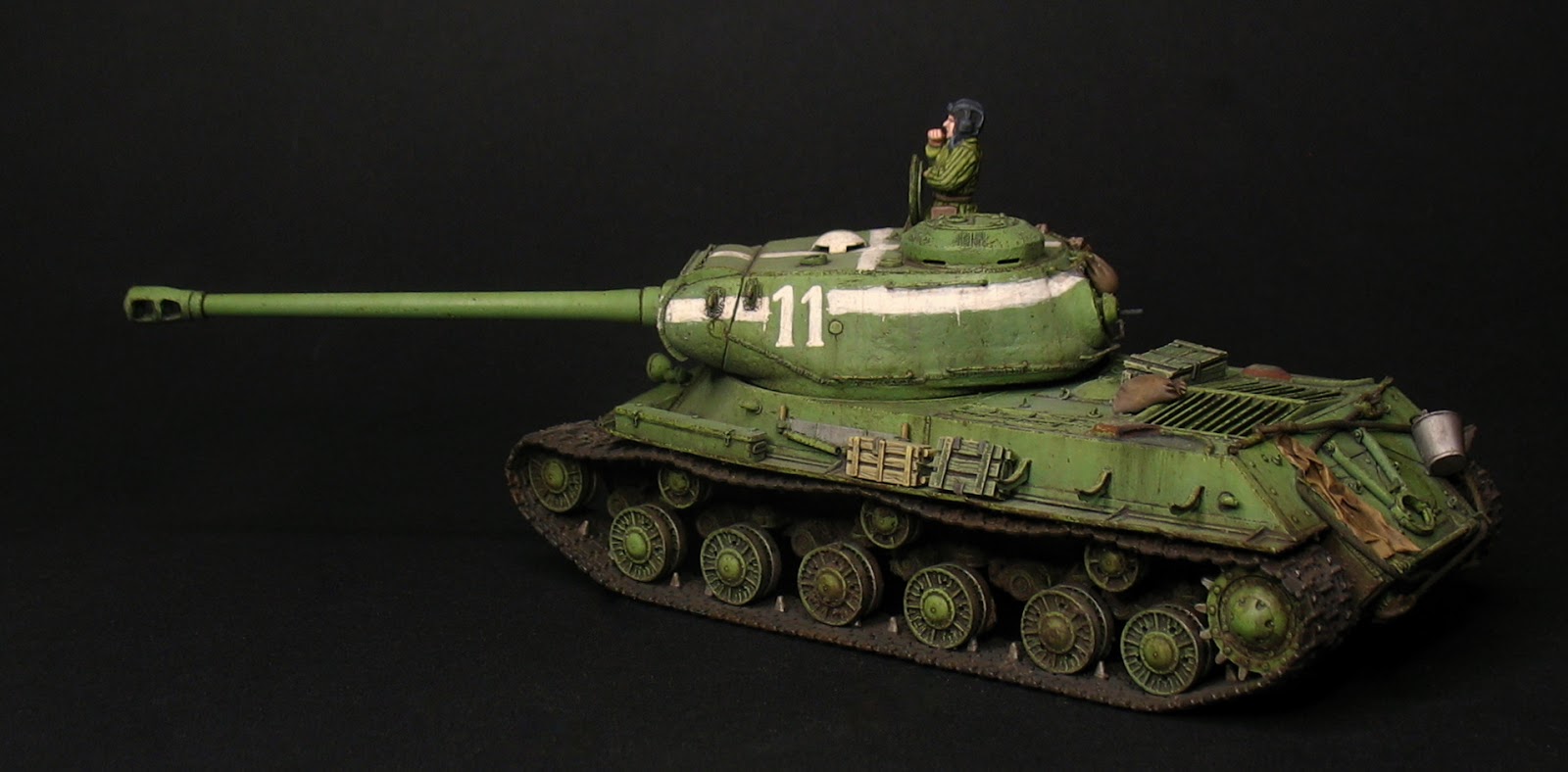 Model72 Miniatures: IS - 2, Zvezda 1/72
