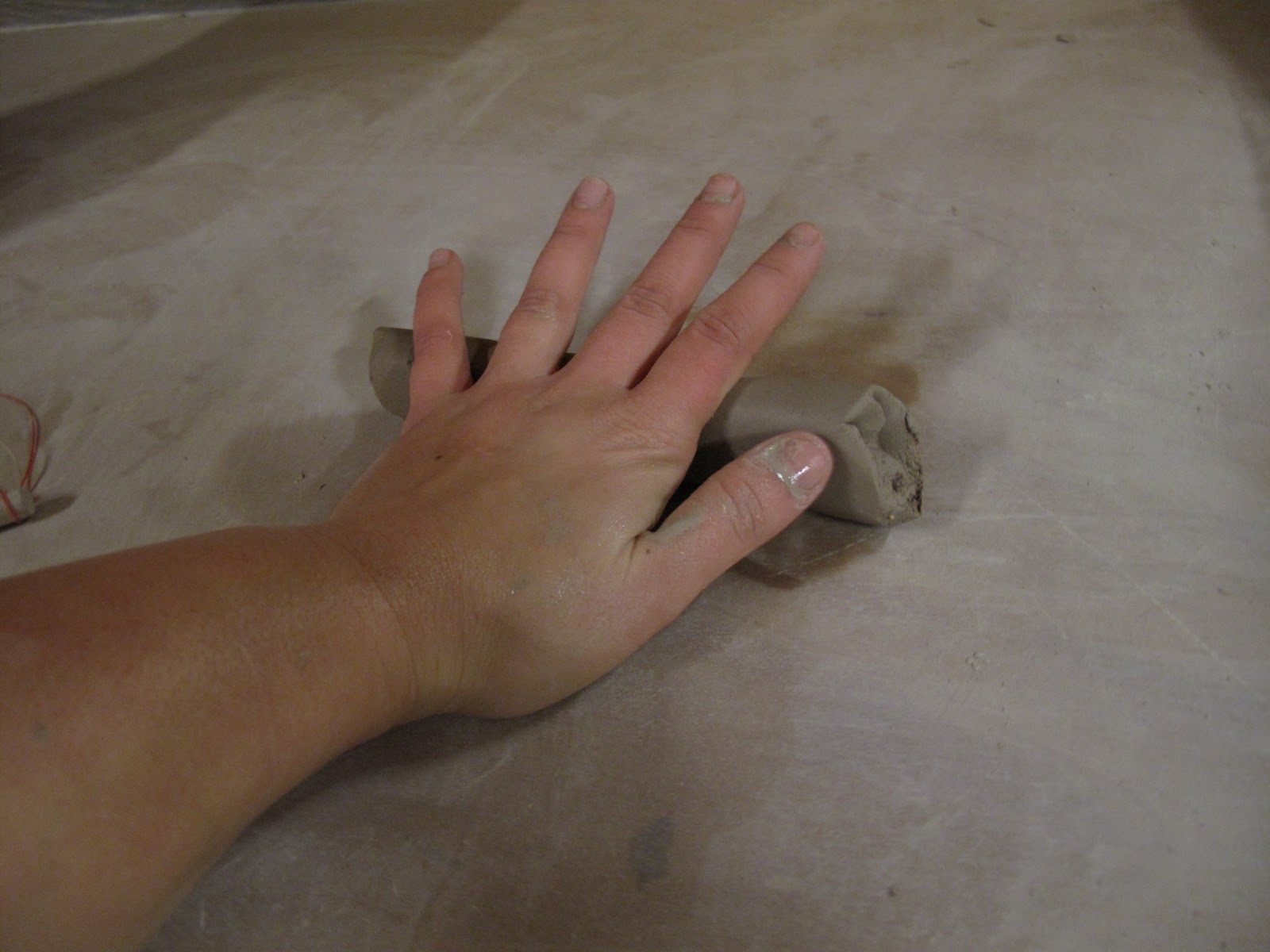 Liberty Stoneware Making kiln furniture