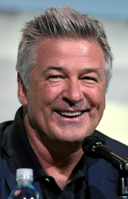 Alec Baldwin diagnosed with Lyme disease Diseases that famous celebrities are suffering from
