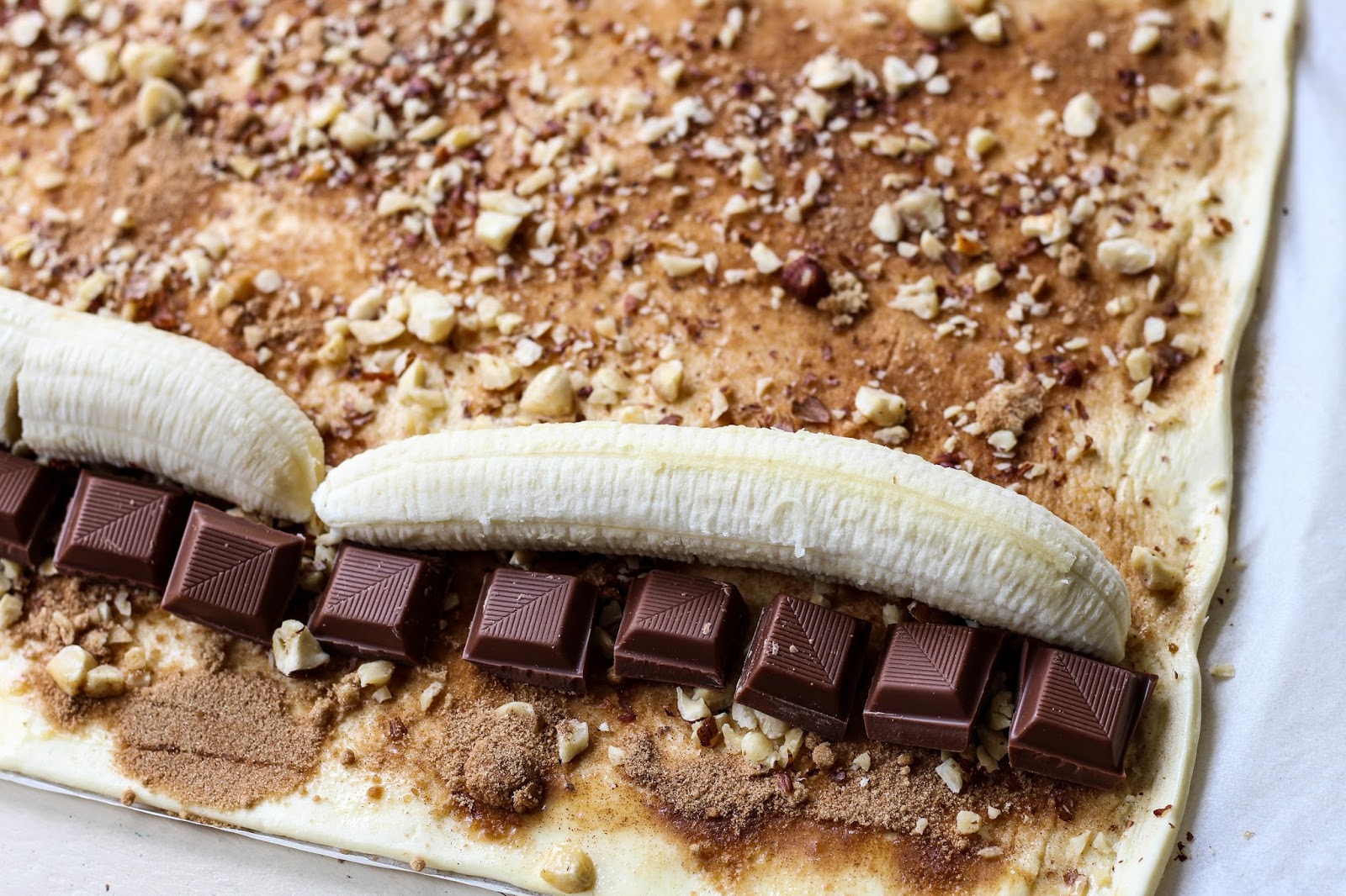 The Spoon and Whisk: Banana Chocolate Hazelnut Pastry Rolls