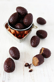 Chocolade paaseitjes met (pistache)pralinévulling