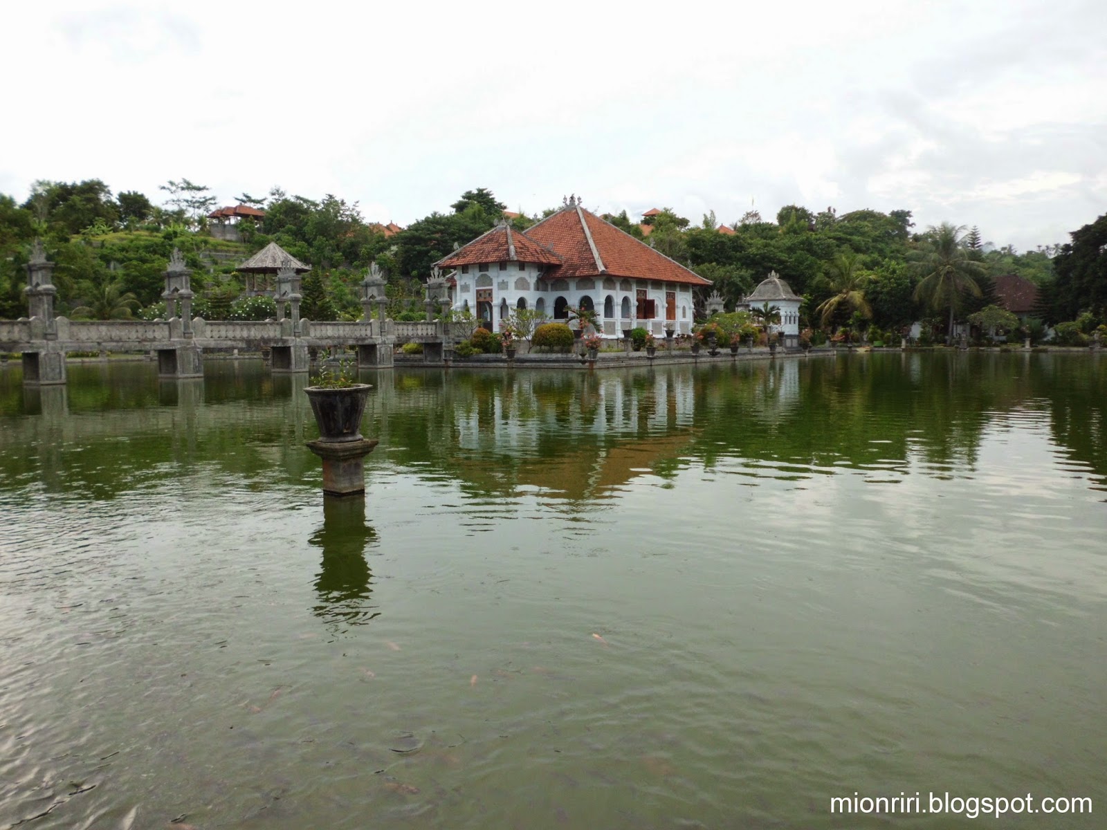 Mionriri Vacation to Bali  Day 1 Taman Ujung Floating  