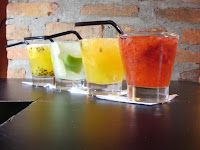 4 cocktails