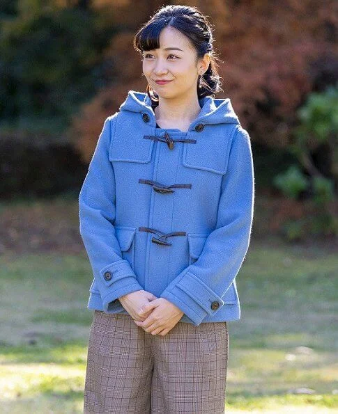 Princess Kako wore BMING by BEAMS coat. Crown Prince Fumihito and Crown Princess Kiko. Emperor Akihito and Empress Michiko