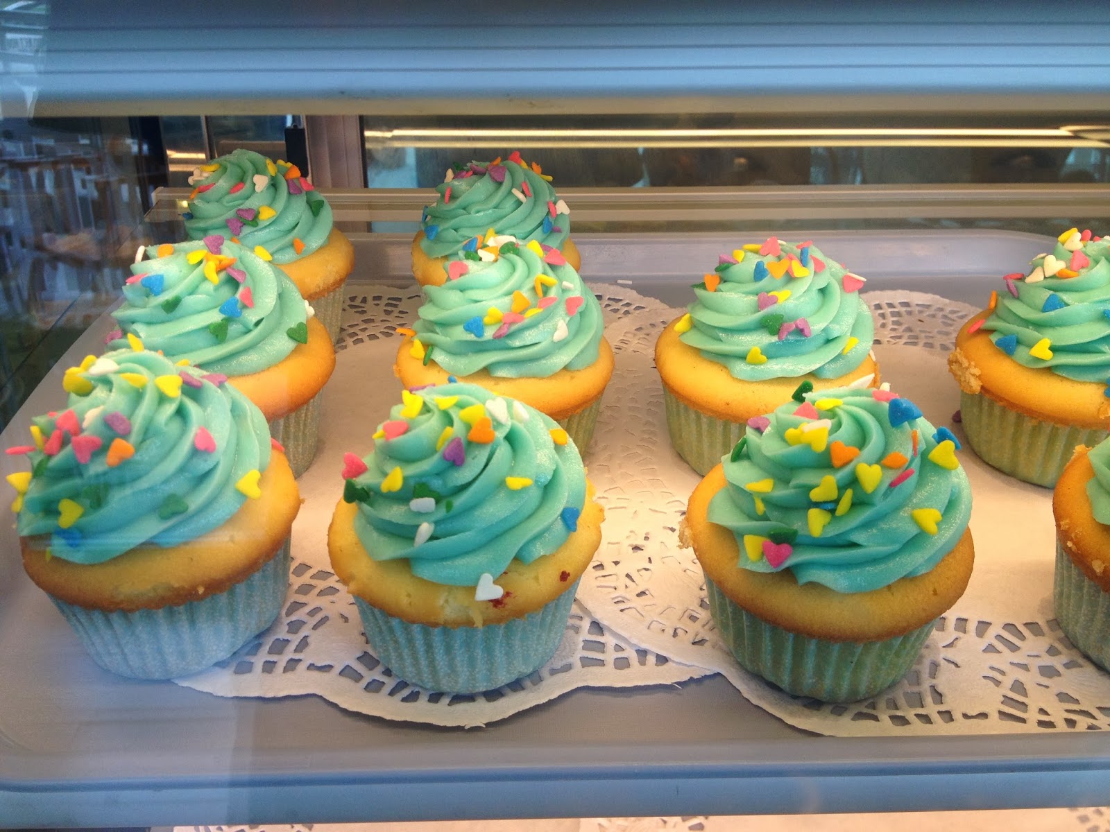 Vanilla Cupcake Bakery at UP Town Center Nowhereian Notes Vanilla Cupcake Bakery at UP Town Center Nowhereian Notes