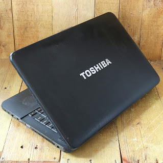 Laptop Second Toshiba Satellite C800
