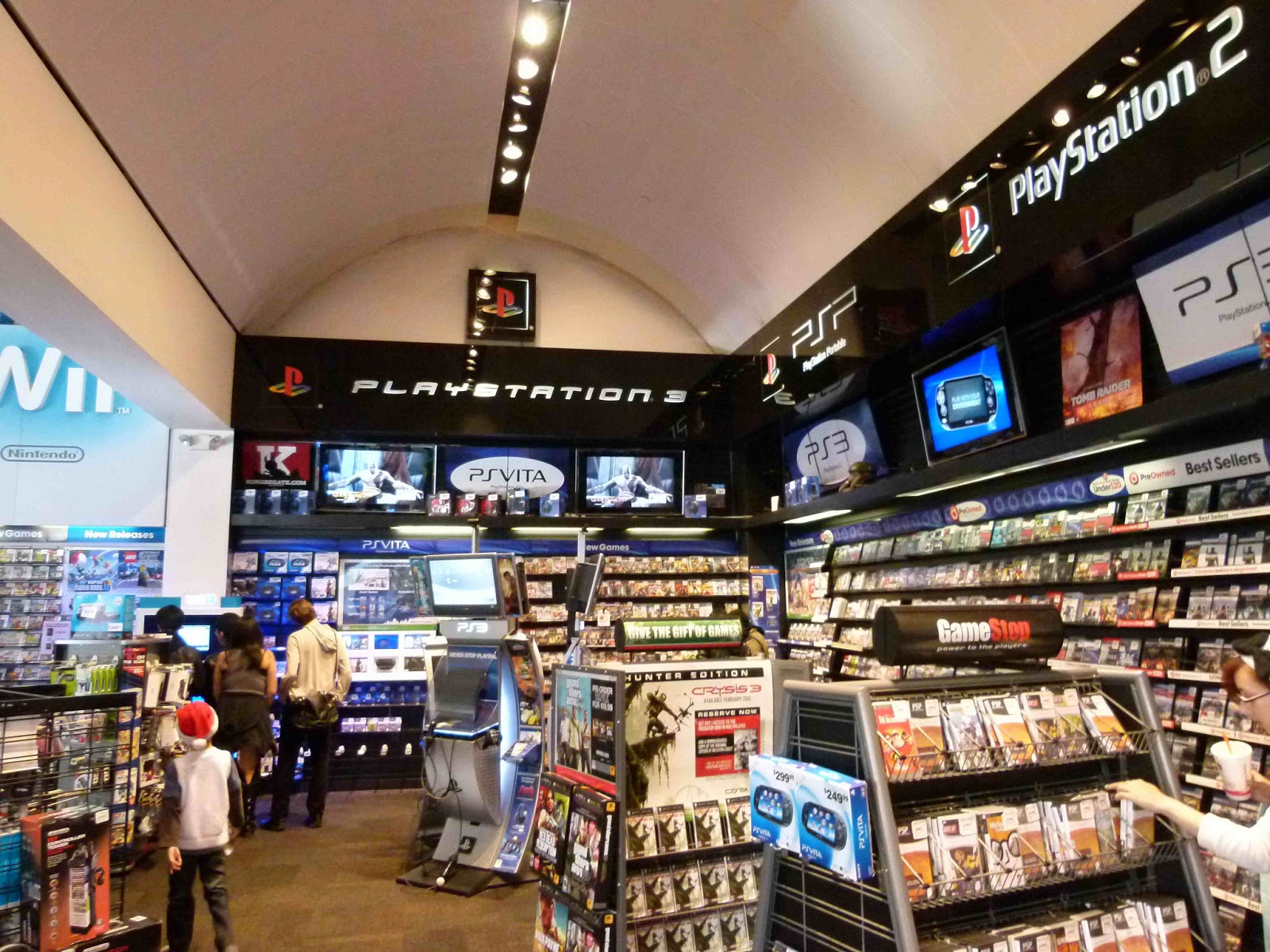 Things To Do In Los Angeles Arcades in LA Jillian's Hi Life Lanes and