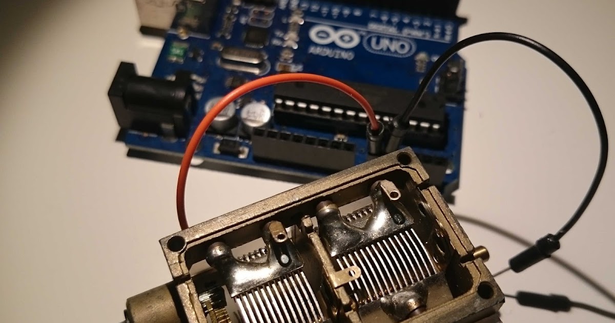 Learn on the fly How to test the pf range of a Variable Capacitor