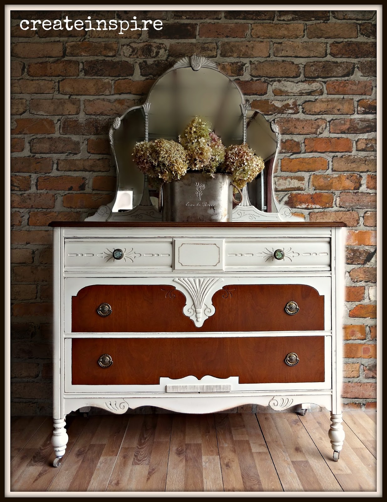 {createinspire} Antique Chest of Drawers