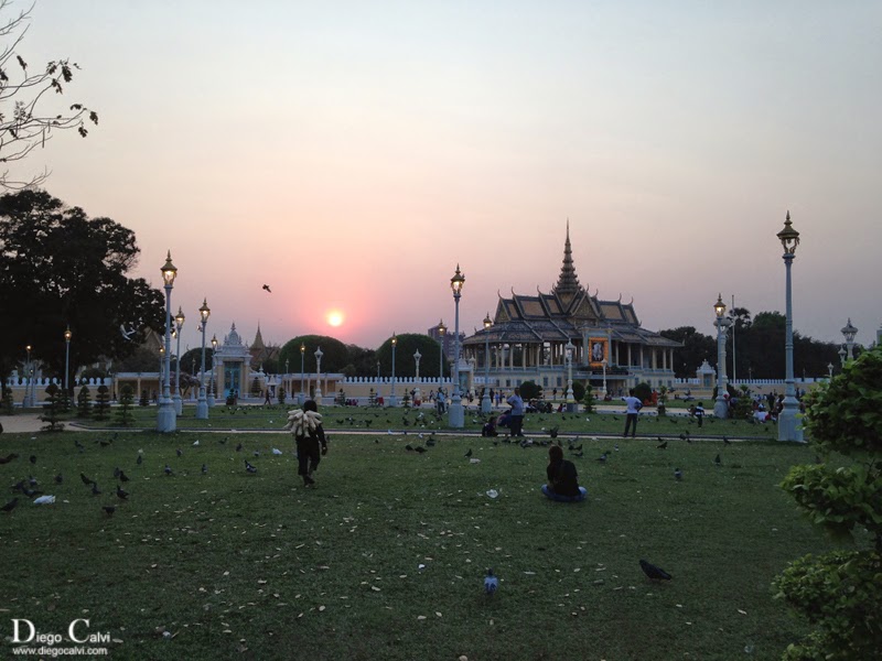 La ciudad de Phnom Penh - La joven Camboya - Vuelta al Mundo (1)