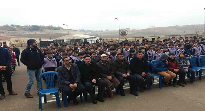 Çınar İmam Hatip Ortaokulu öğrencilerinden Mevlid-i Nebi etkinliği Çınar İmam Hatip Ortaokulu öğrencilerinden Mevlid-i Nebi etkinliği
