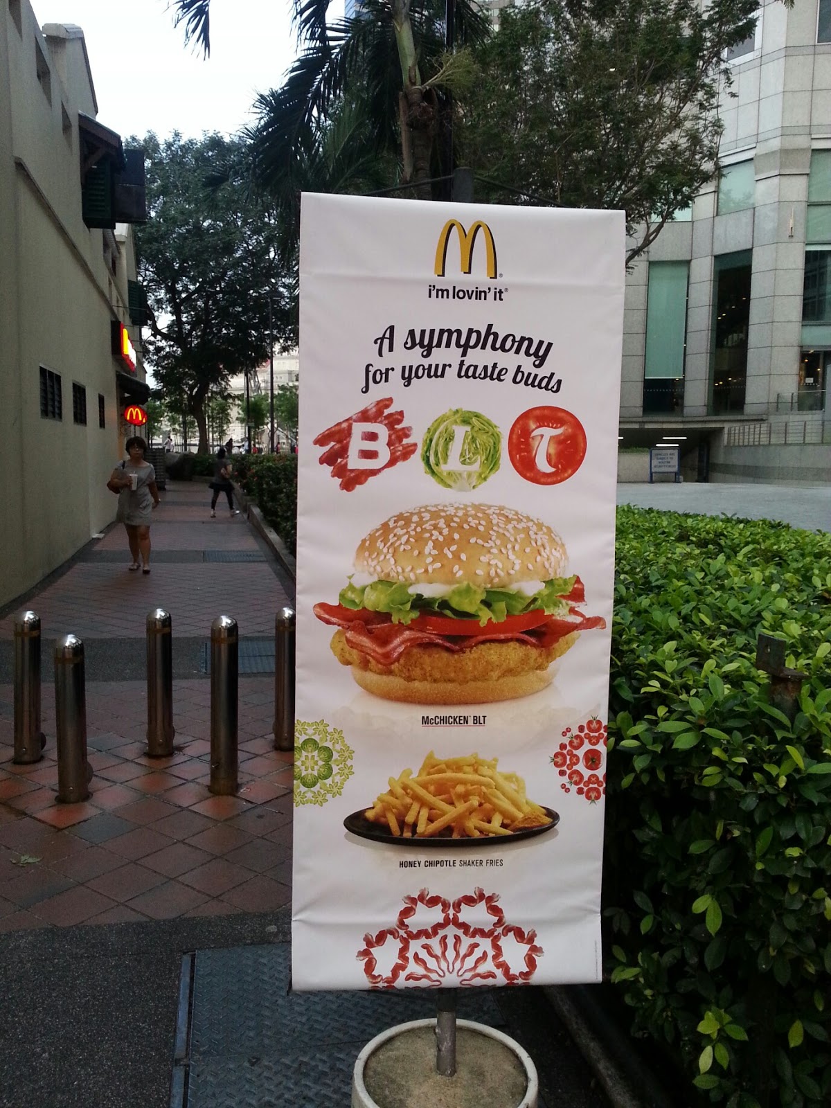 Mcdonald S Around The World Mcchicken Blt W Turkey Bacon Honey Chipotle Shakers Singapore November 2012