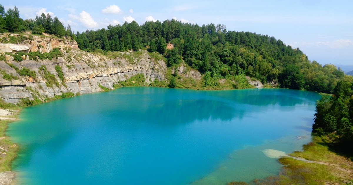 Tempat Wisata Objek Danau Biru Di Sawahlunto Sumbar