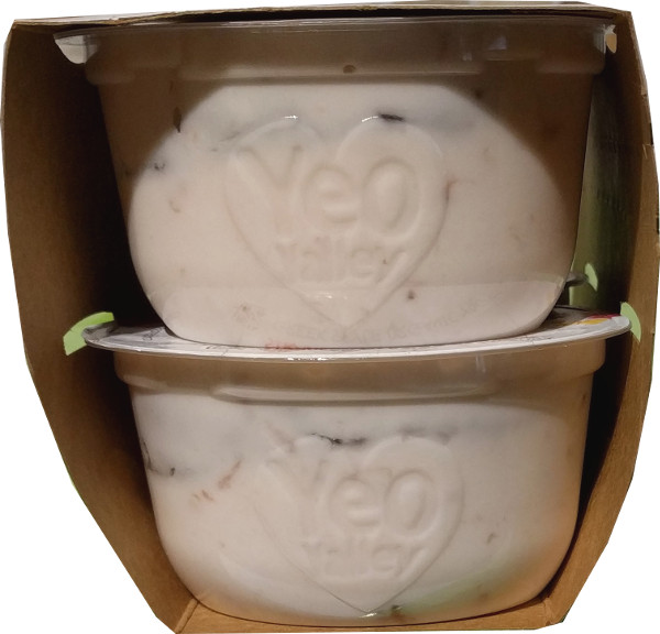 Yeo Valley Bio Light Organic Strawberry yogurt