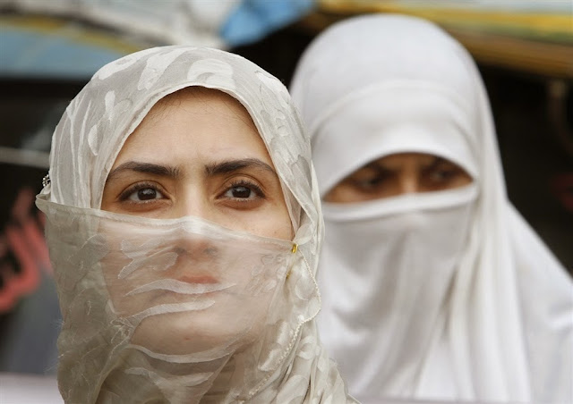 Banyak Muslimah Pasrah, Padahal Ini Kiat Agar Kulit Tetap Sehat Saat Ramadhan!