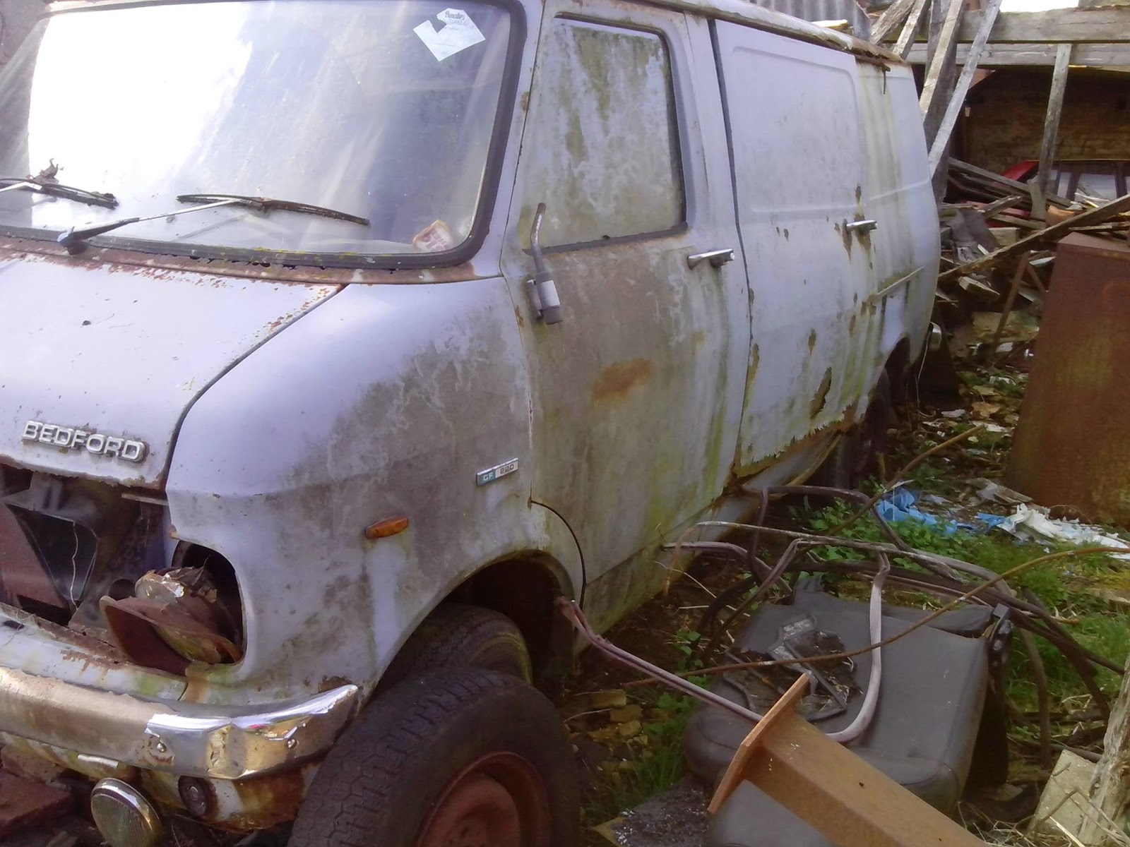 Bedford CF2 Van Junkyard Sunday's