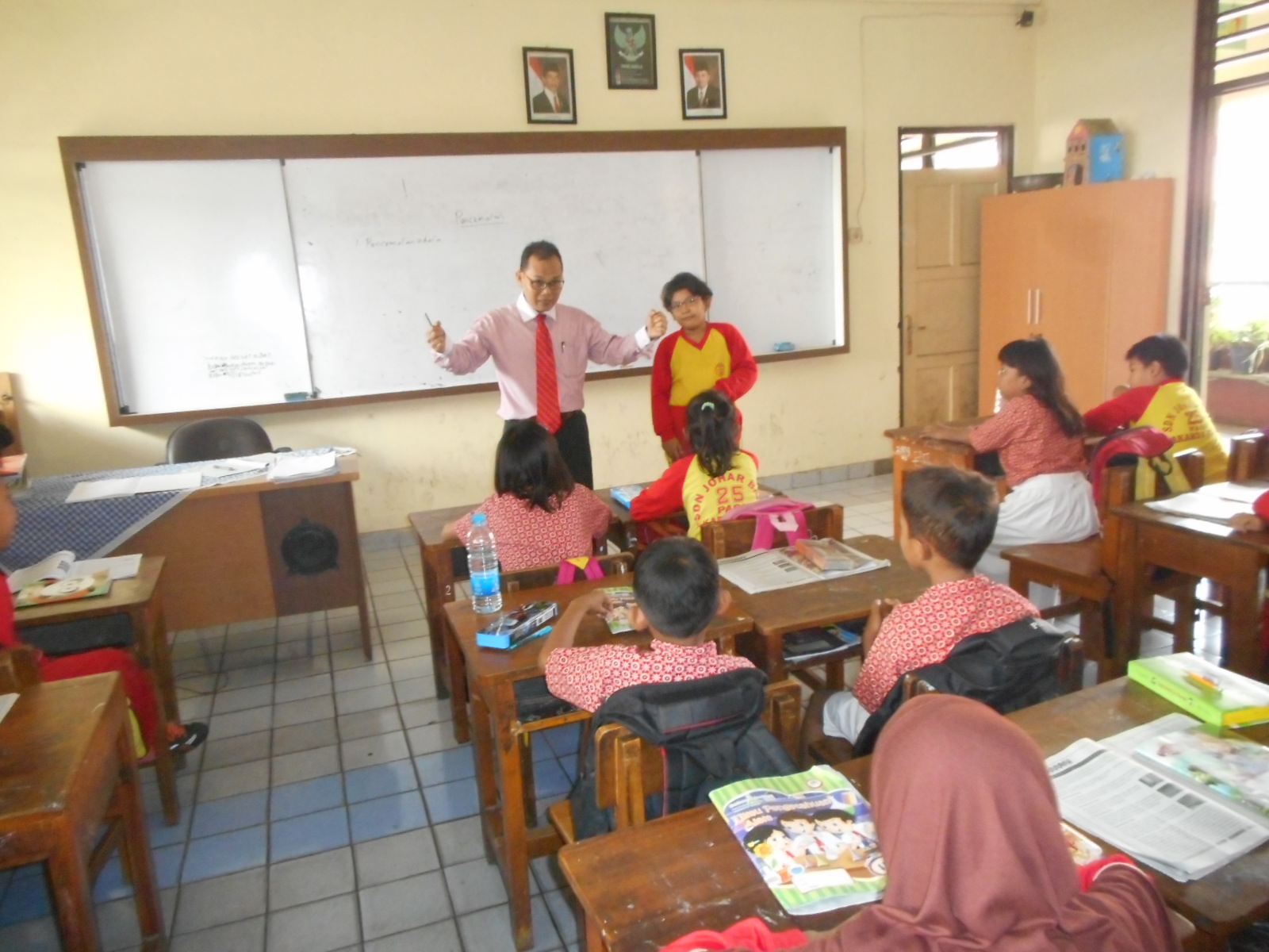 Penentuan Kkm Kriteria Ketuntasan Minimal Pada Kurikulum 2013 Revisi Pengawas Guru Agama Kristen Dki