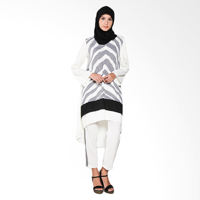 Inspirasi modis pembahasan gaun tentang  39+ Gaun Muslim Zaskia Sungkar, Inspirasi Terpopuler!