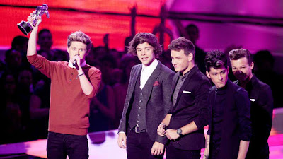 One Direction wins three awards at 2012 MTV MVA 