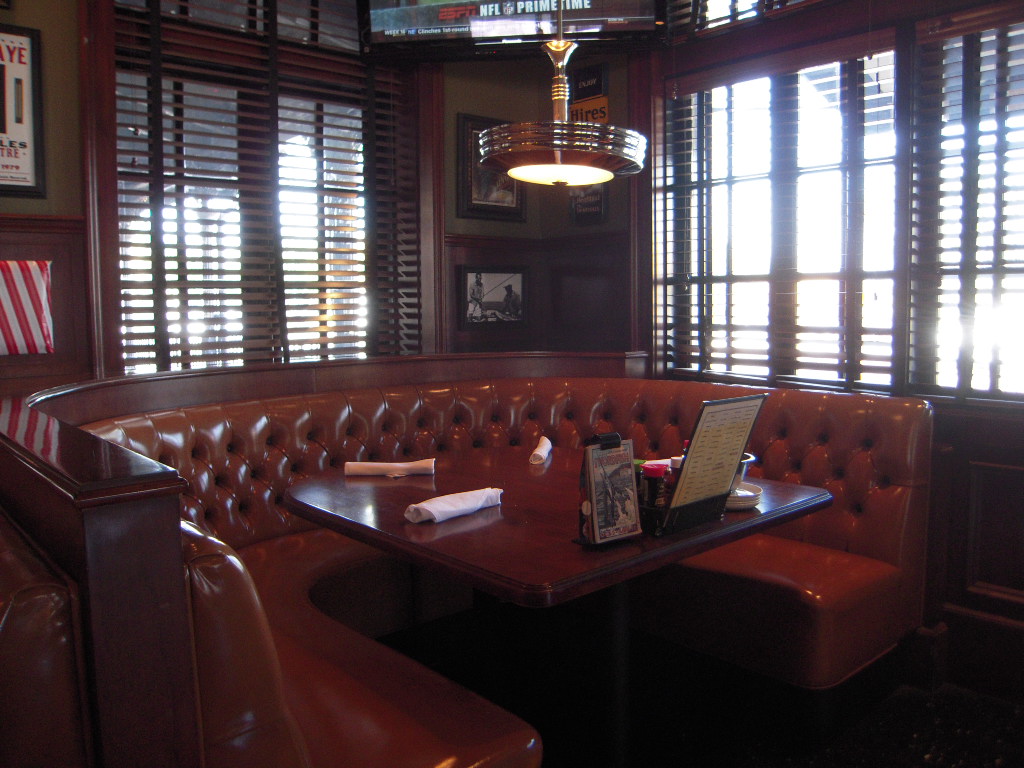 AZ Treasures King's Fish House at Tempe Marketplace