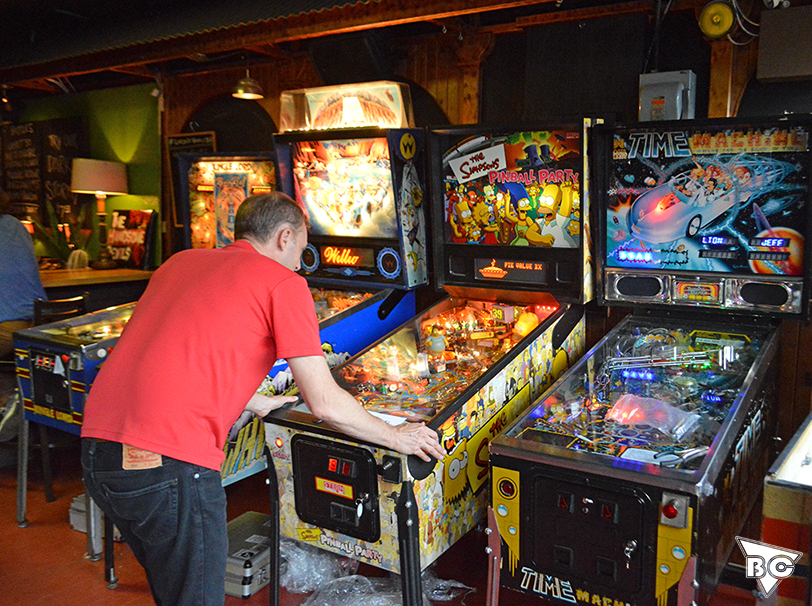 Bright Lights Bumper City Toronto Pinball Blog The Simpson Pinball Party