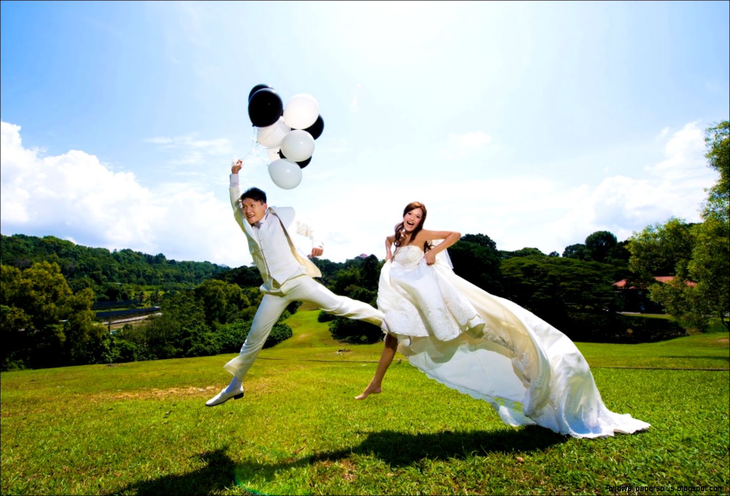 Funny Wedding Photography  Weddings Outfit
