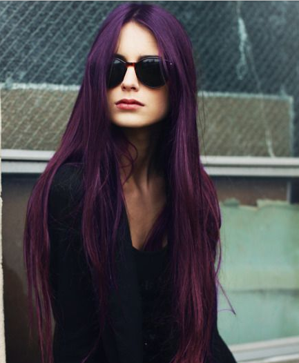 Warna Rambut Burgundy