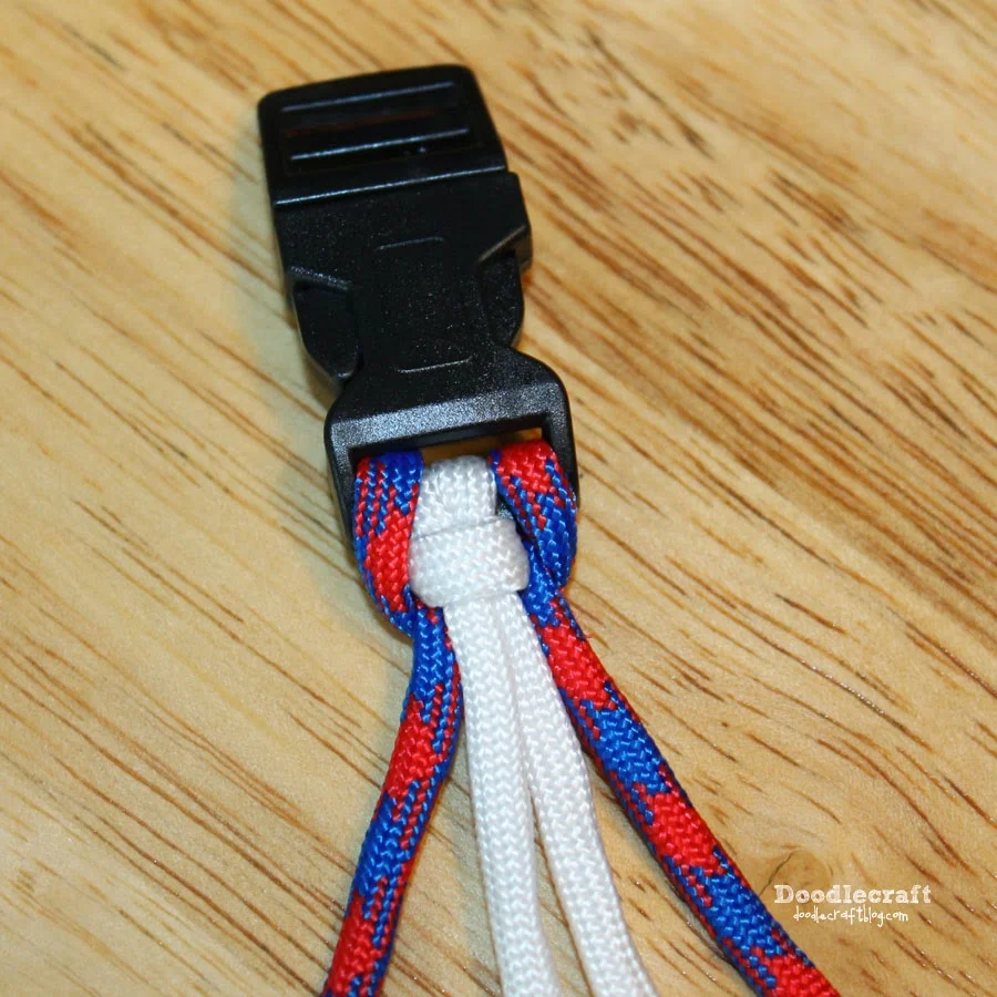 STRING MAN paracord-customized oblique phone lanyard, backpack