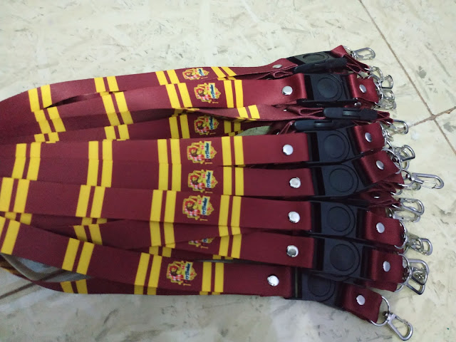 Pusat Distributor tali lanyard termurah di Indonesia Pusat Distributor tali lanyard termurah di Indonesia