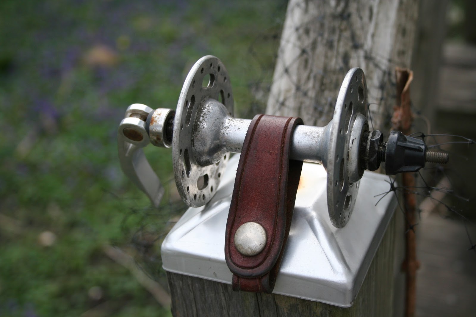 bike blog or die Hub Polishers Shmub Sholishers